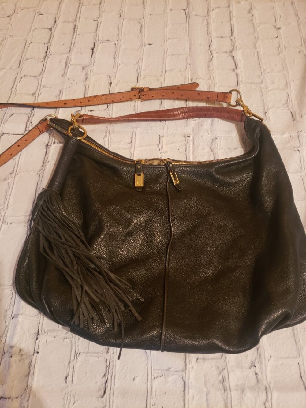 G.I.L.I. Black Leather Shoulder Purse Bag